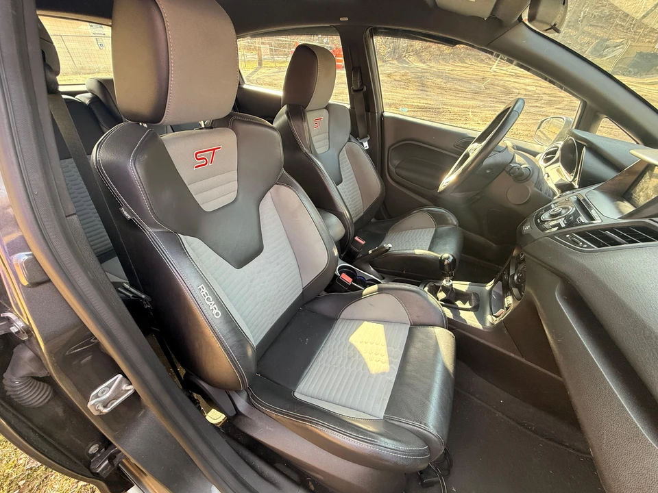 2017 Ford Fiesta - Image 30 of 31