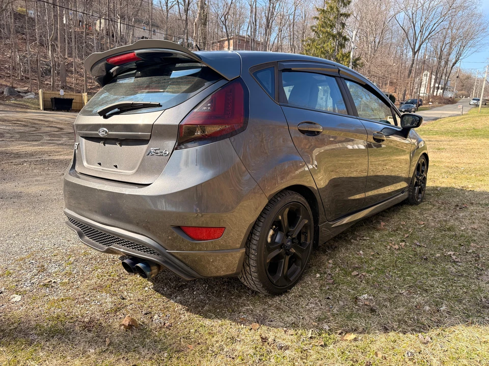 2017 Ford Fiesta - Image 8 of 31