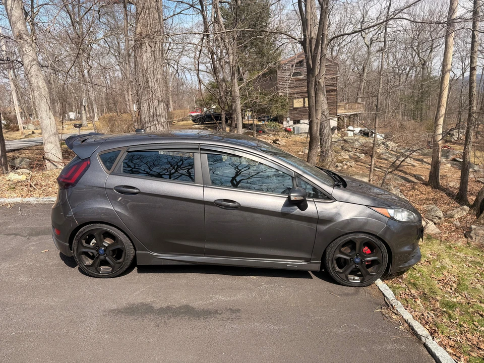 2017 Ford Fiesta - Image 10 of 31