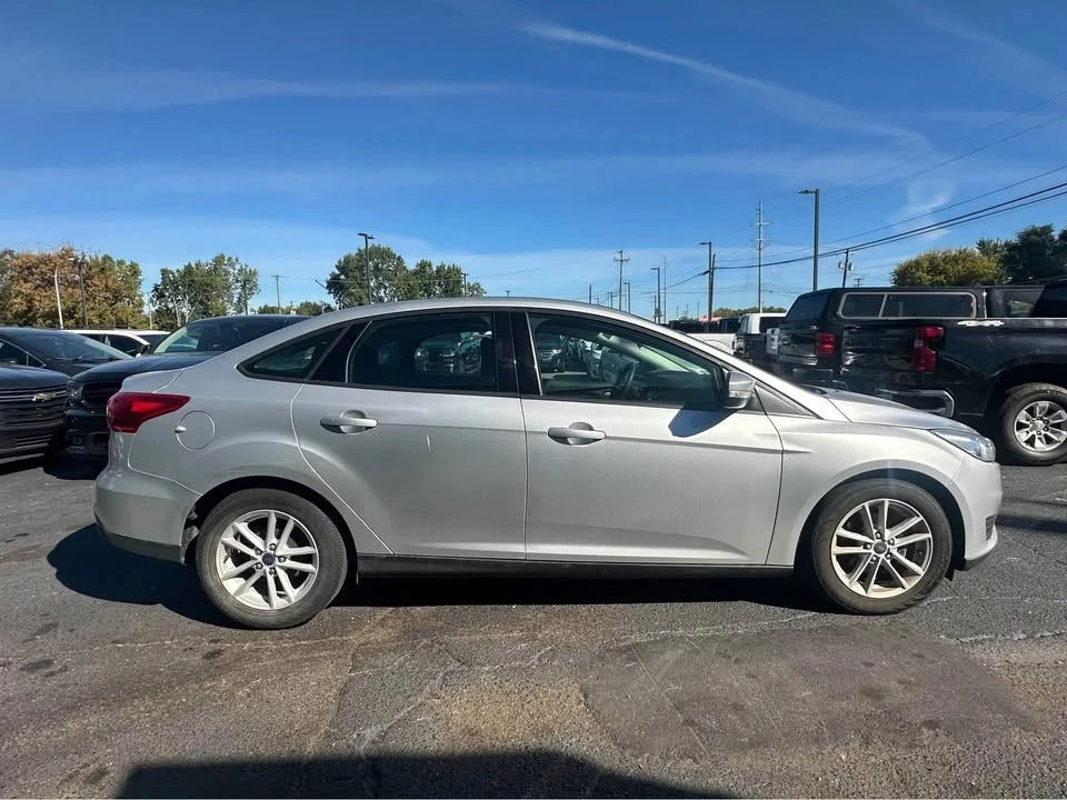 2017 Ford Focus 3rd Gen - Image 5 of 10