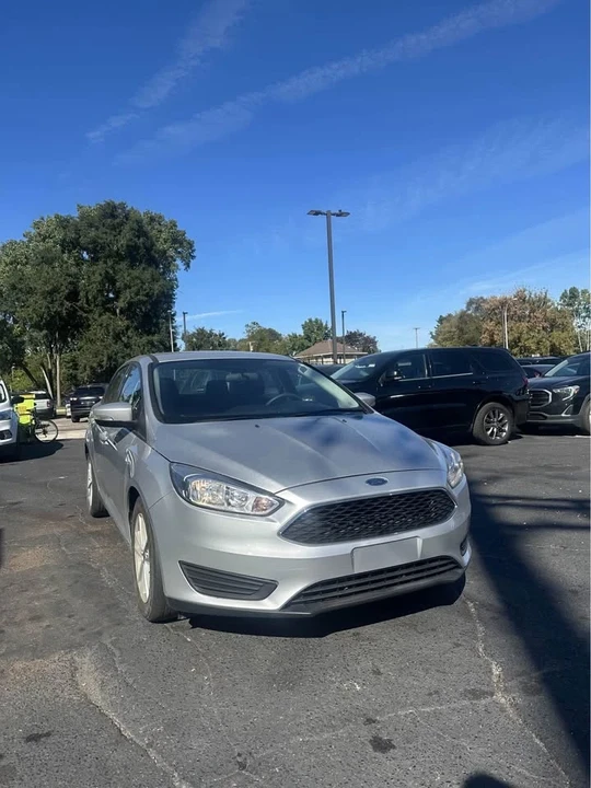 2017 Ford Focus 3rd Gen - Image 6 of 10
