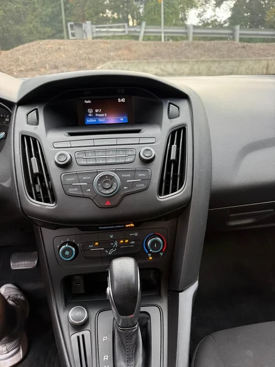 2017 Ford Focus 3rd Gen - Image 2 of 8