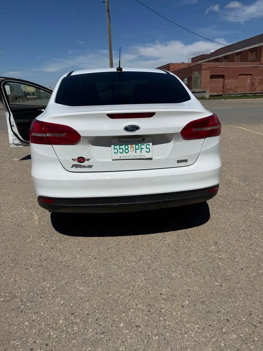 2017 Ford Focus 3rd Gen - Image 2 of 14