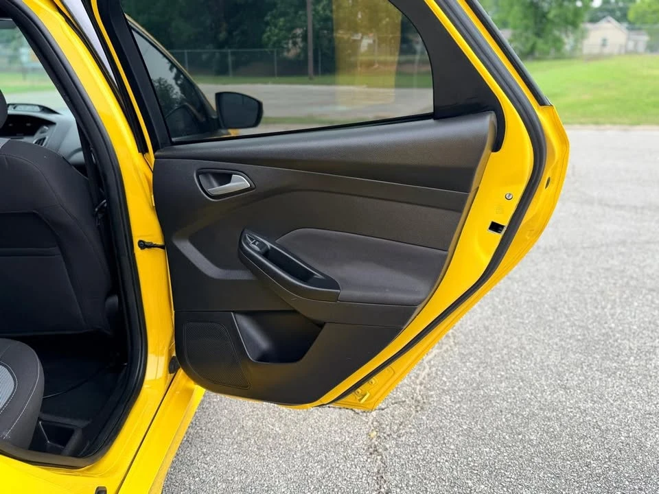 2017 Ford Focus - Image 16 of 20
