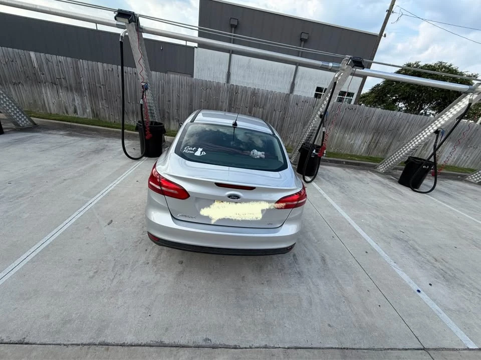 2017 Ford Focus 3rd Gen - Image 2 of 3