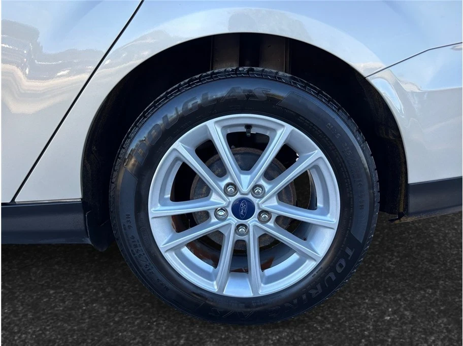 2017 Ford Focus 3rd Gen - Image 13 of 21