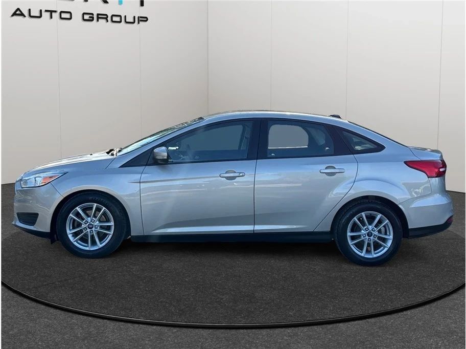 2017 Ford Focus 3rd Gen - Image 5 of 21