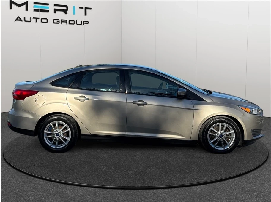 2017 Ford Focus 3rd Gen - Image 10 of 21