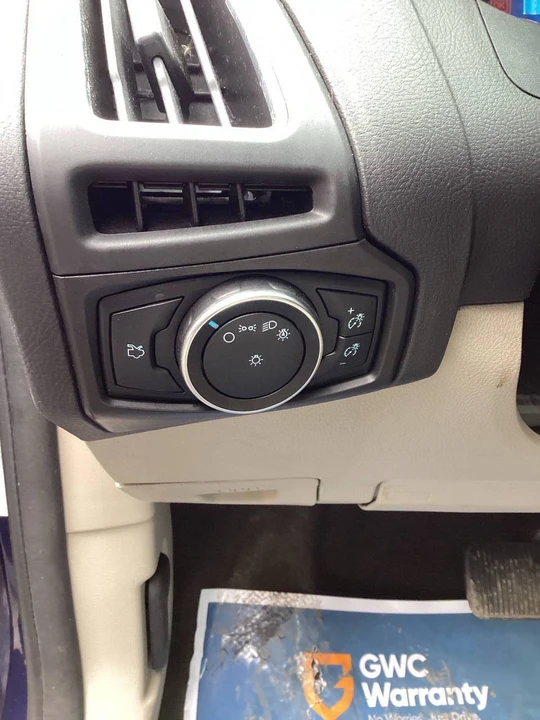 2017 Ford Focus 3rd Gen - Image 15 of 21