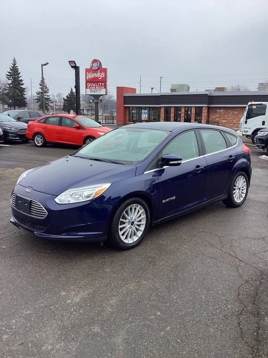 2017 Ford Focus 3rd Gen - Image 5 of 21