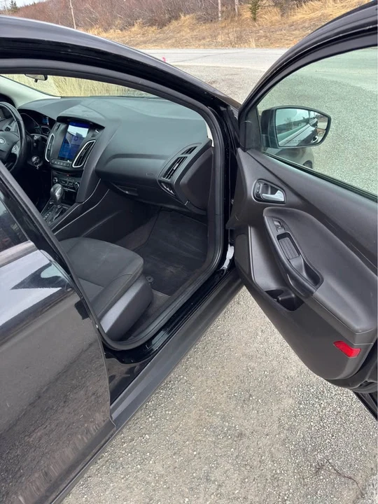 2017 Ford Focus 3rd Gen - Image 9 of 13