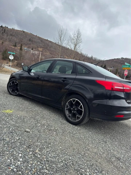 2017 Ford Focus 3rd Gen - Image 4 of 13