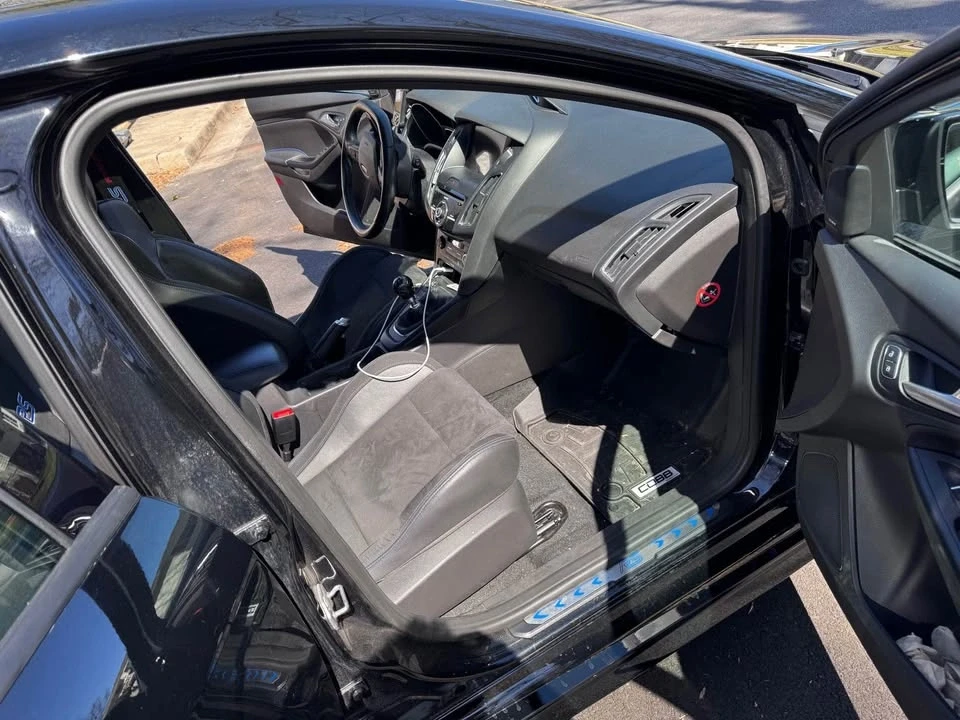 2017 Ford Focus RS 3rd Gen - Image 11 of 12