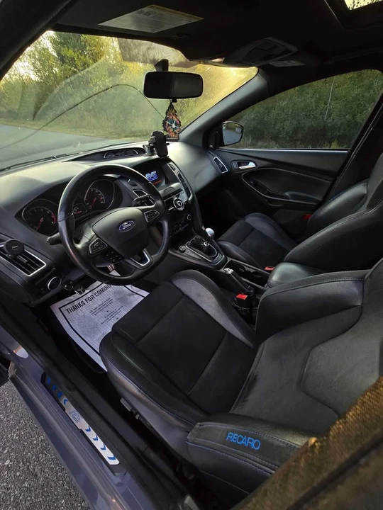 2017 Ford Focus RS 3rd Gen - Image 7 of 8