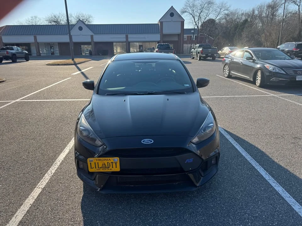 2017 Ford Focus RS 3rd Gen - Image 2 of 15