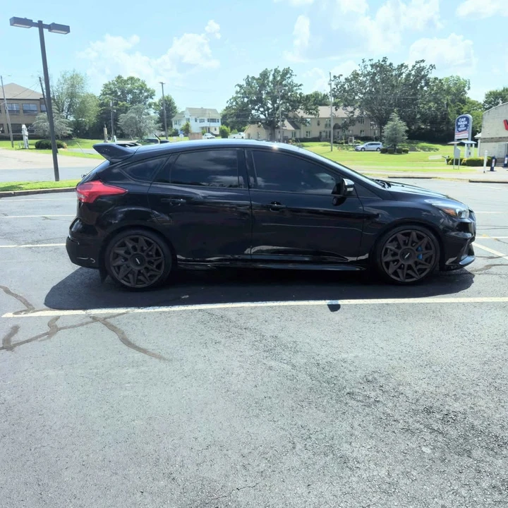 2017 Ford Focus RS 3rd Gen - Image 2 of 10