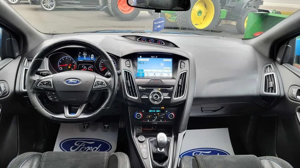 2017 Ford Focus RS 3rd Gen - Image 14 of 17
