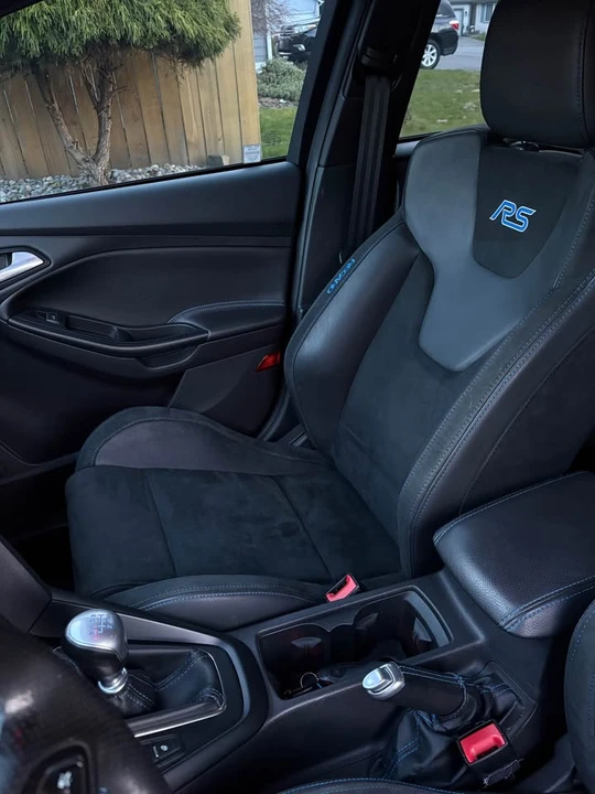 2017 Ford Focus RS 3rd Gen - Image 8 of 11