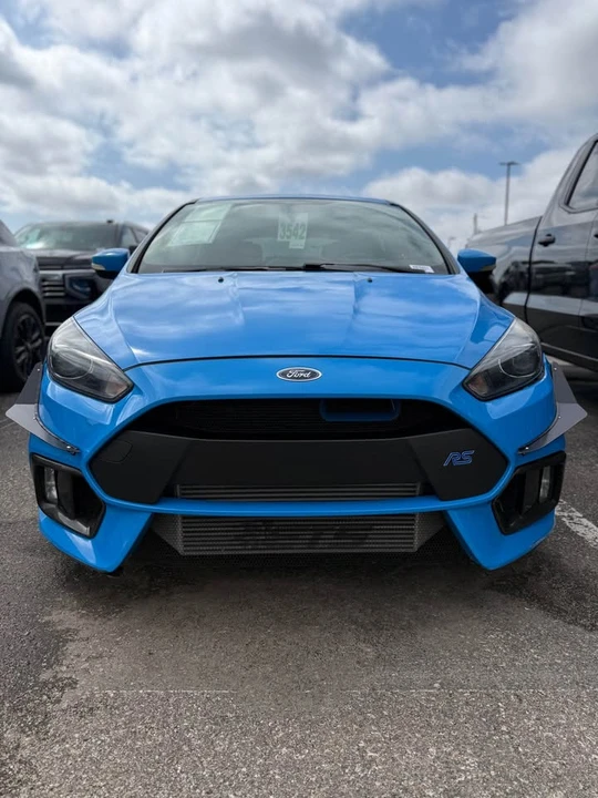 2017 Ford Focus RS 3rd Gen - Image 2 of 10