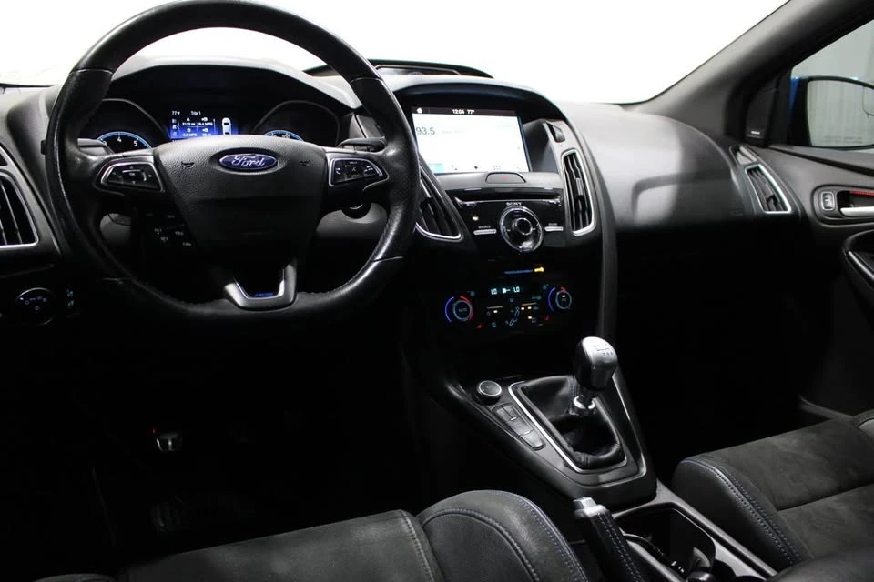 2017 Ford Focus RS 3rd Gen - Image 2 of 20