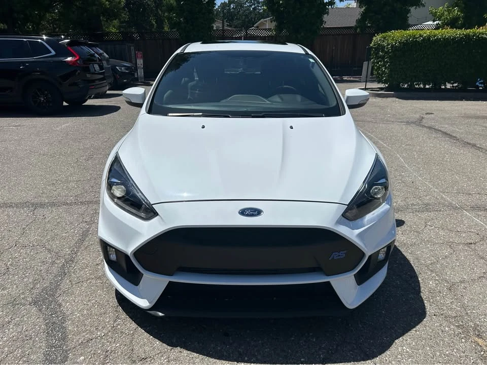 2017 Ford Focus RS 3rd Gen - Image 9 of 12