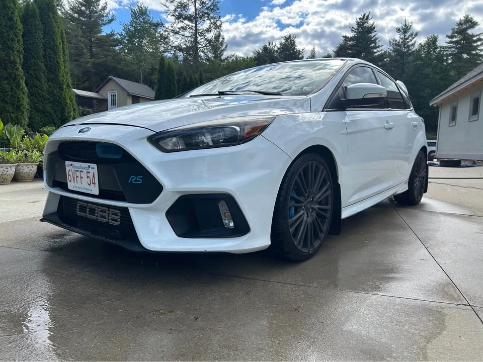 2017 Ford Focus RS 3rd Gen - Image 2 of 12