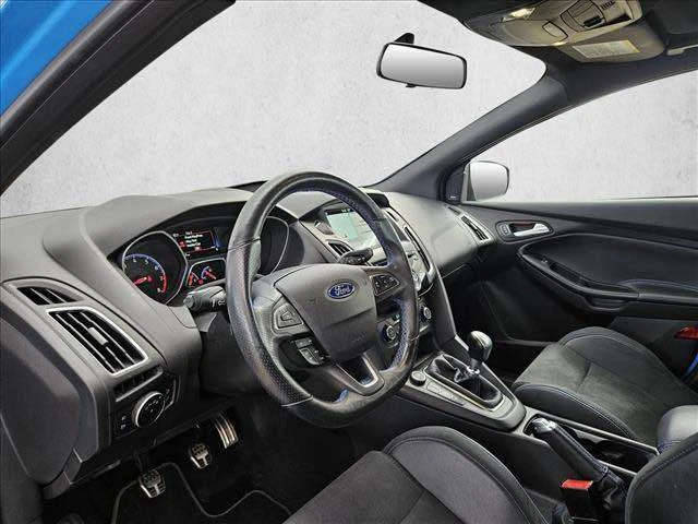 2017 Ford Focus RS 3rd Gen - Image 16 of 18