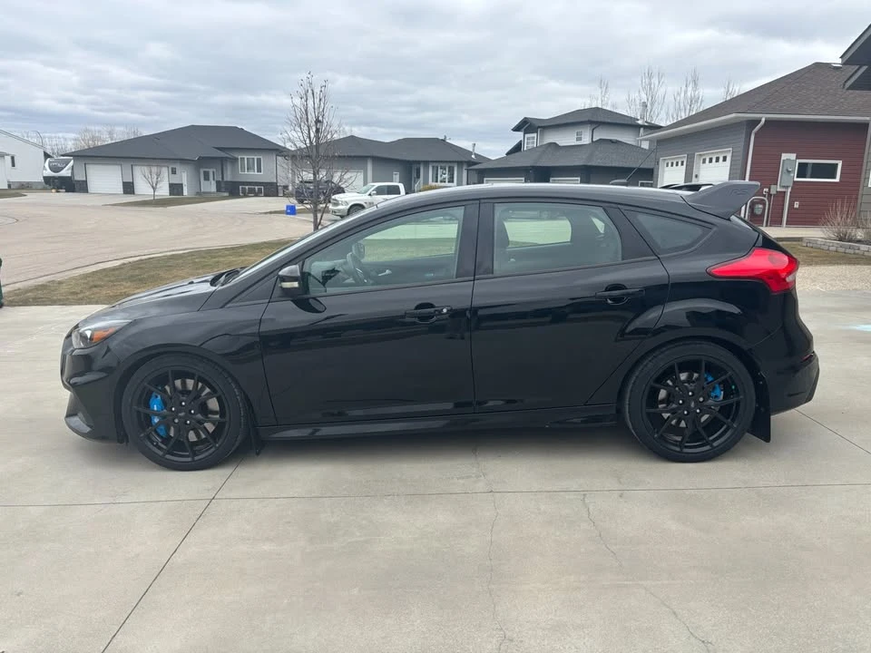 2017 Ford Focus RS 3rd Gen - Image 2 of 19