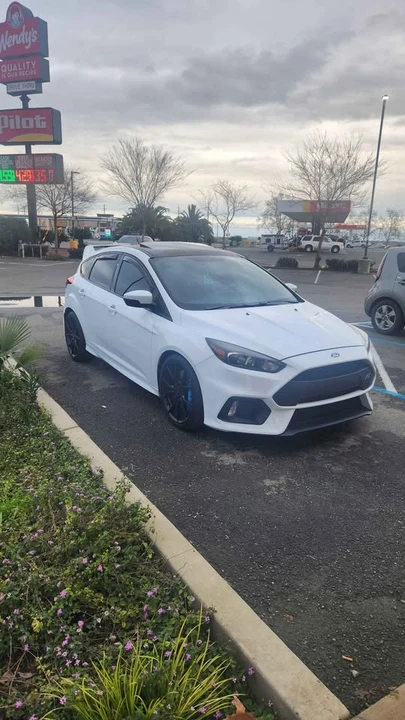 2017 Ford Focus RS 3rd Gen - Image 4 of 5