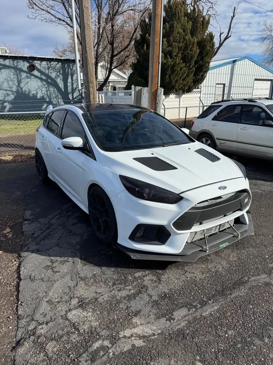 2017 Ford Focus RS 3rd Gen - Image 8 of 14