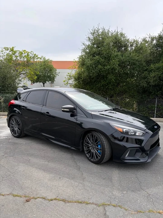 2017 Ford Focus RS 3rd Gen - Image 2 of 8