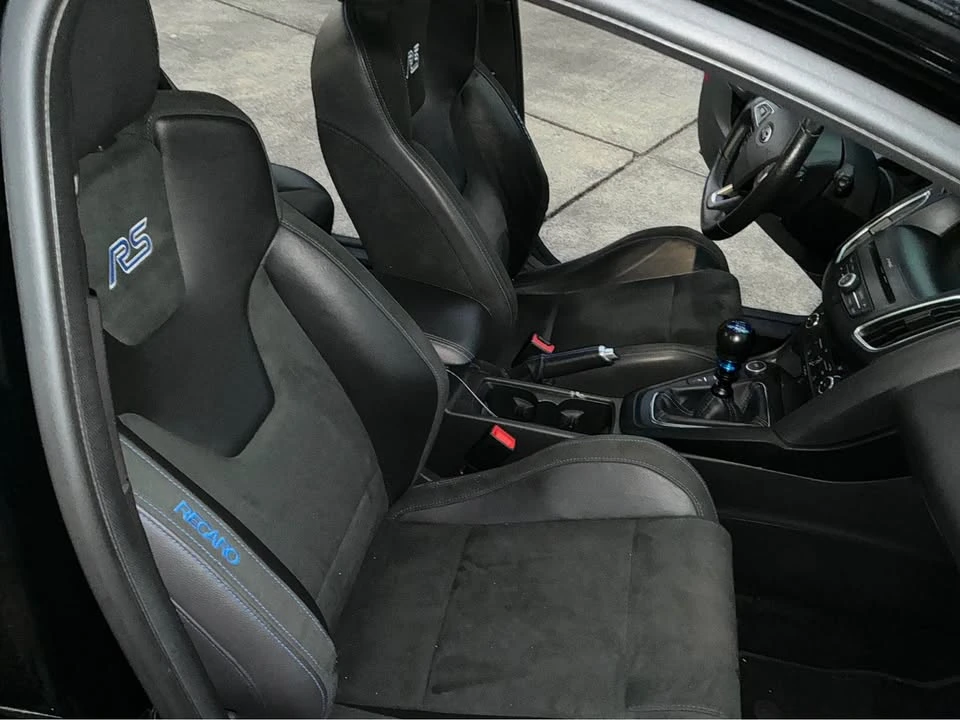2017 Ford Focus RS 3rd Gen - Image 8 of 9