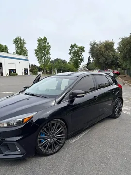 2017 Ford Focus · RS Hatchback 4D