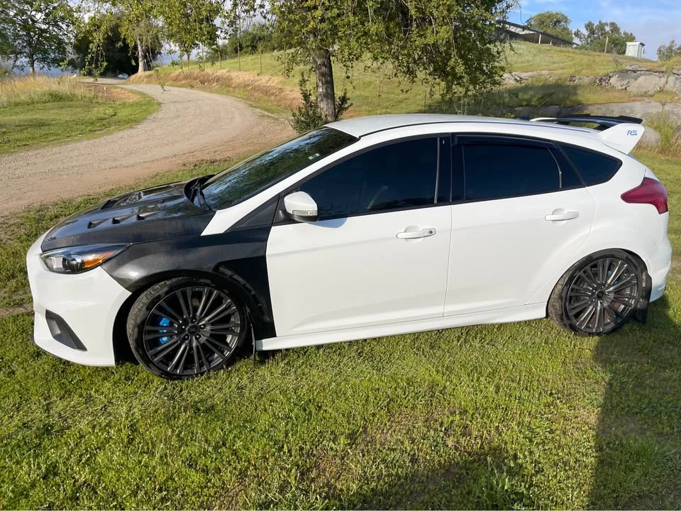 2017 Ford Focus RS 3rd Gen - Image 3 of 12