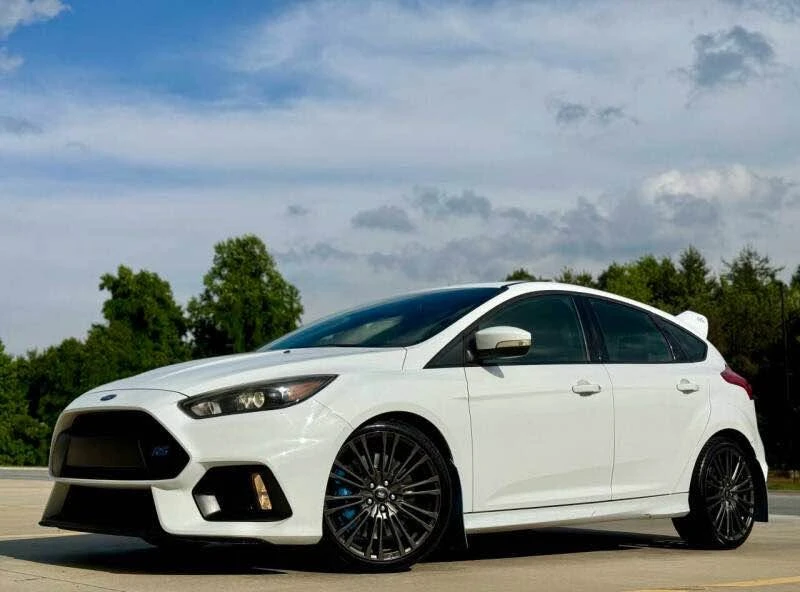 2017 Ford Focus RS 3rd Gen - Image 2 of 20