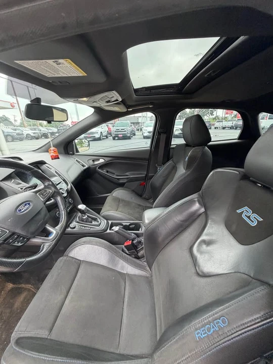 2017 Ford Focus RS 3rd Gen - Image 5 of 10