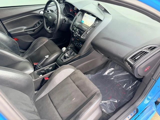 2017 Ford Focus RS 3rd Gen - Image 15 of 21