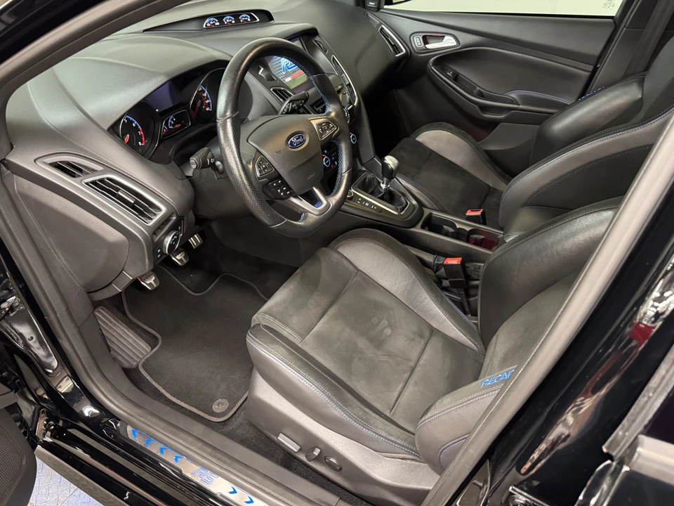 2017 Ford Focus RS 3rd Gen - Image 17 of 21