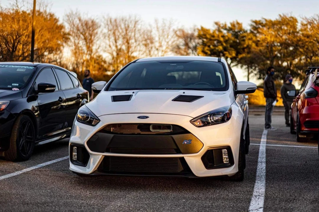 2017 Ford Focus RS 3rd Gen - Image 2 of 31