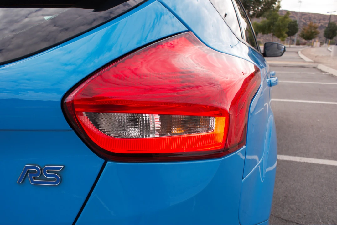 2017 Ford Focus RS 3rd Gen - Image 18 of 31