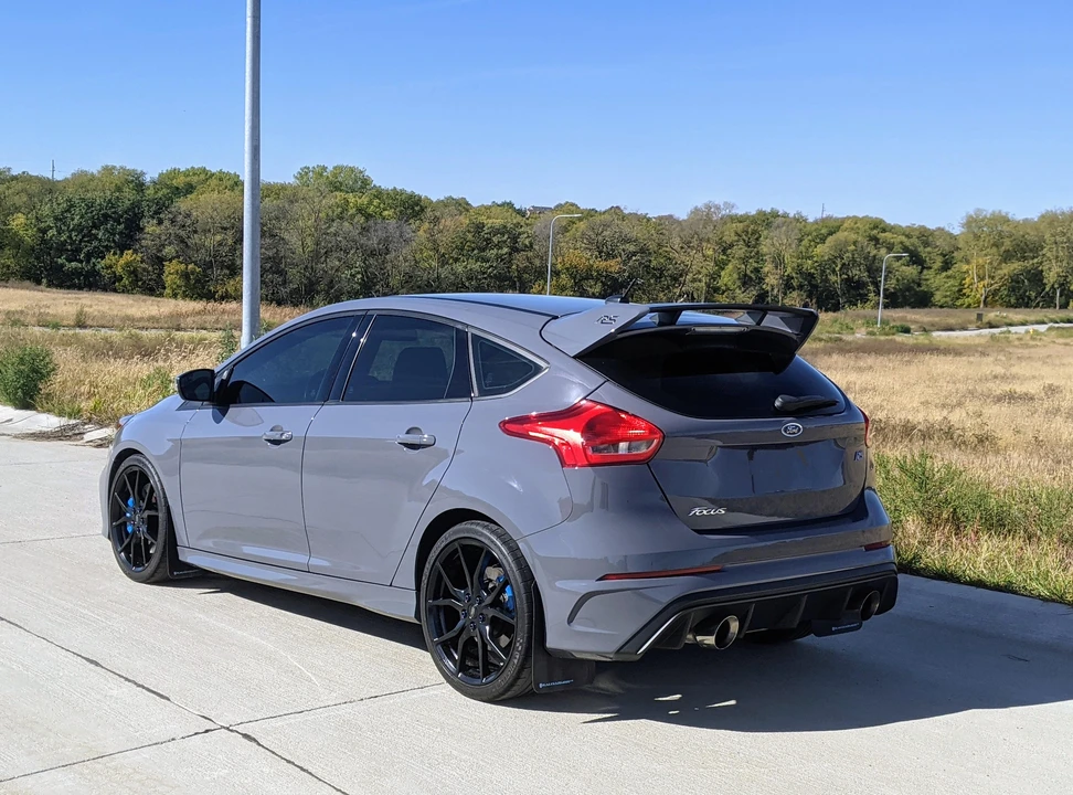 2017 Ford Focus RS 3rd Gen - Image 8 of 31