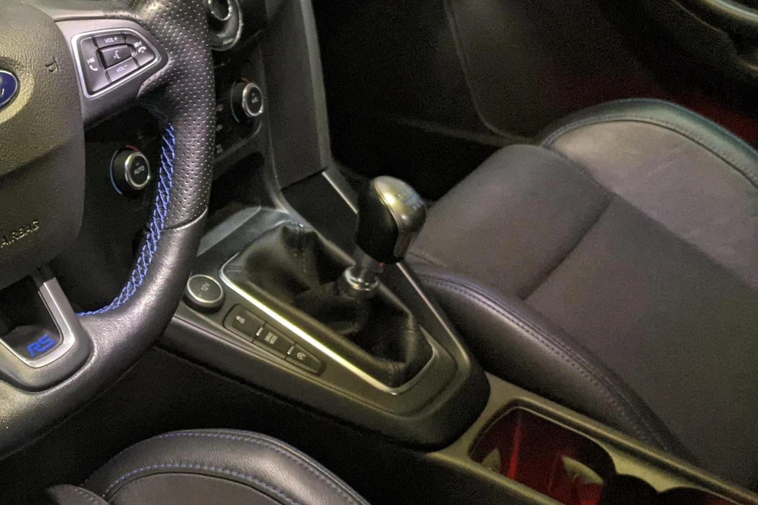 2017 Ford Focus RS 3rd Gen - Image 27 of 31