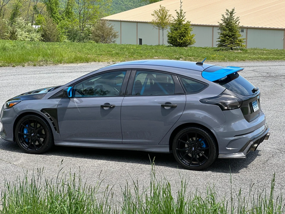 2017 Ford Focus RS 3rd Gen - Image 9 of 31