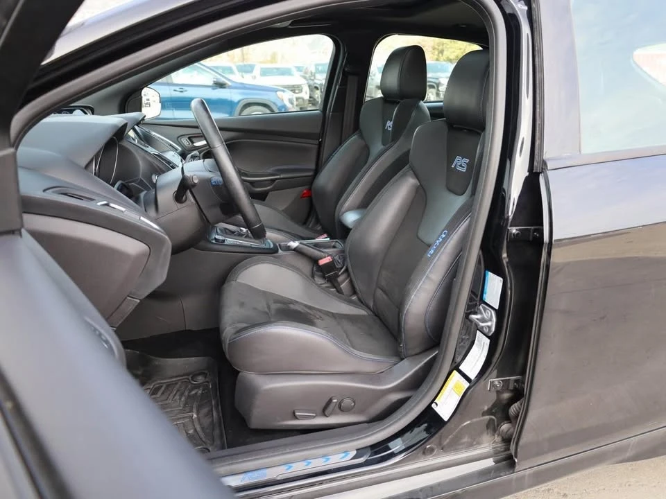2017 Ford Focus RS 3rd Gen - Image 15 of 20