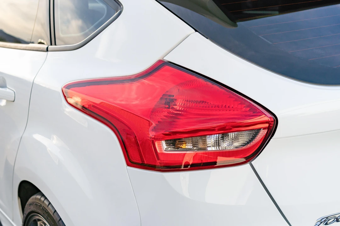 2017 Ford Focus RS 3rd Gen - Image 25 of 31