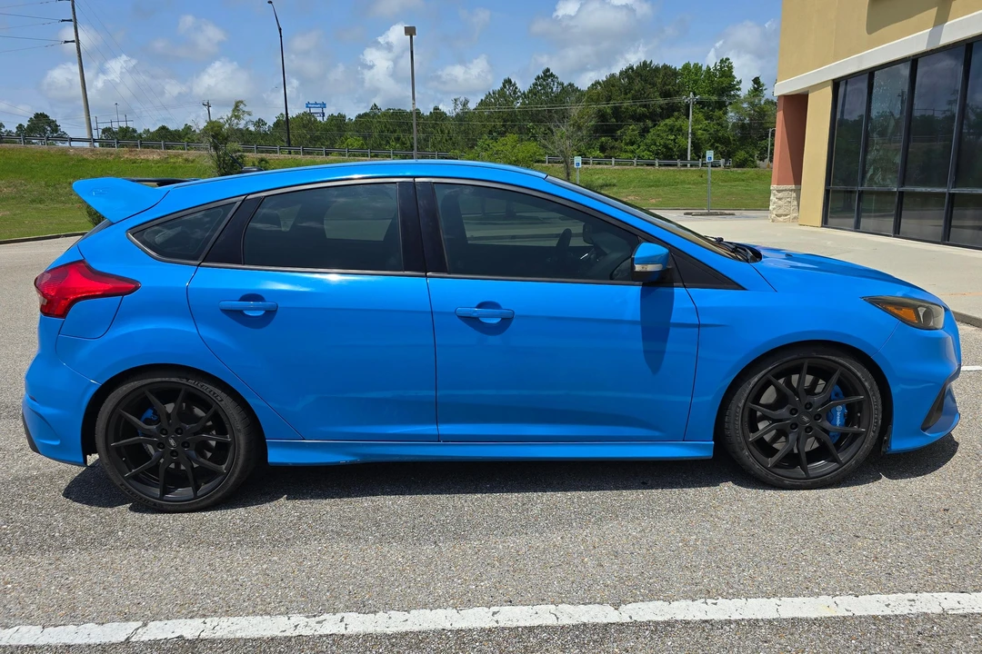 2017 Ford Focus RS 3rd Gen - Image 3 of 31