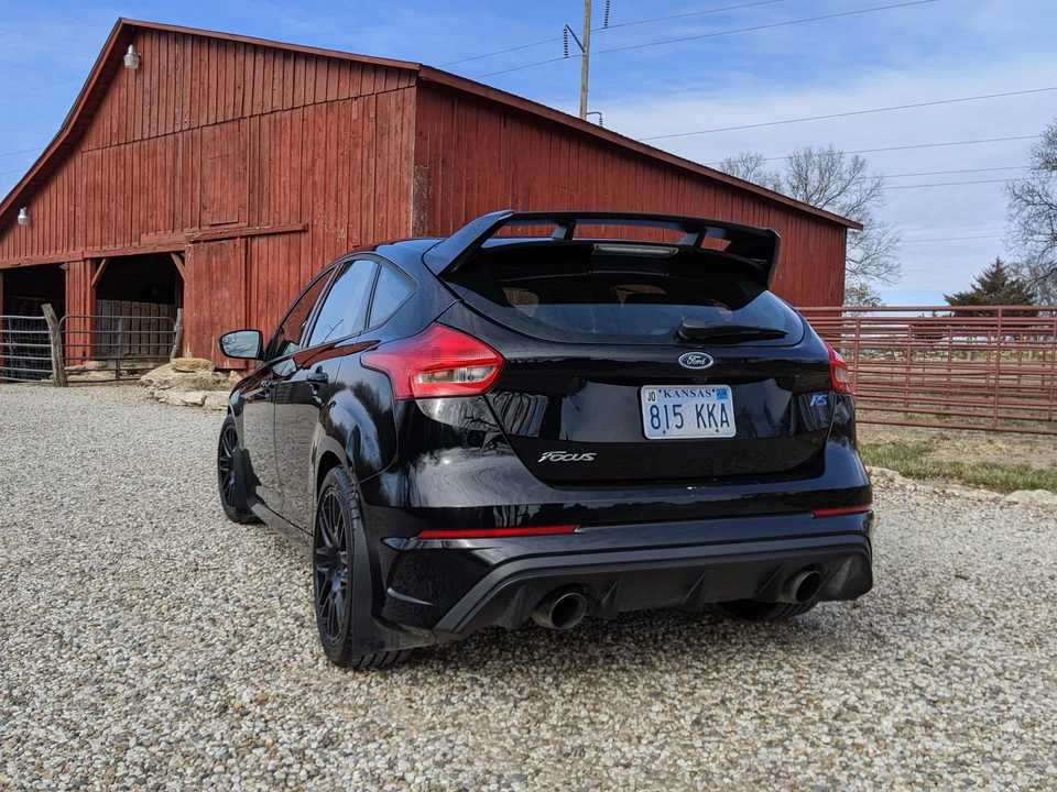 2017 Ford Focus RS 3rd Gen - Image 13 of 31