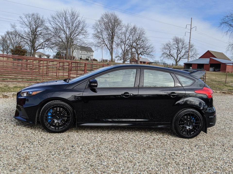 2017 Ford Focus RS 3rd Gen - Image 10 of 31