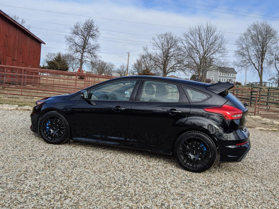 2017 Ford Focus RS 3rd Gen - Image 12 of 31