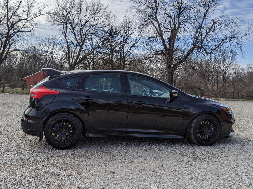 2017 Ford Focus RS 3rd Gen - Image 19 of 31